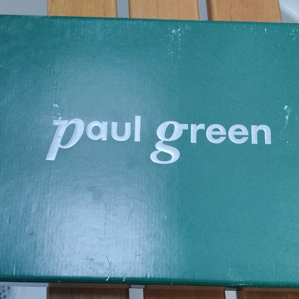 Paul Green Red Suede Pump